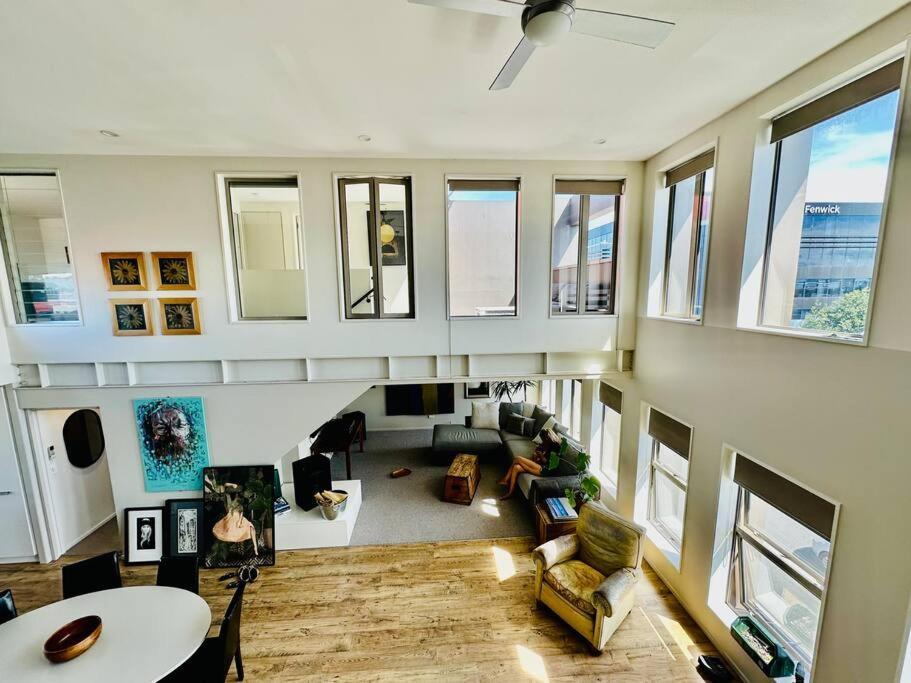 Stunning New York Loft Gallery 基督城 外观 照片